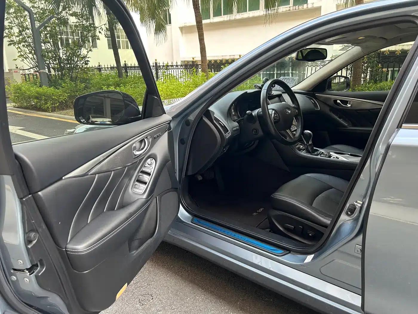 Infiniti Q50 2014 2.0T Luxury Edition — миниатюра 8