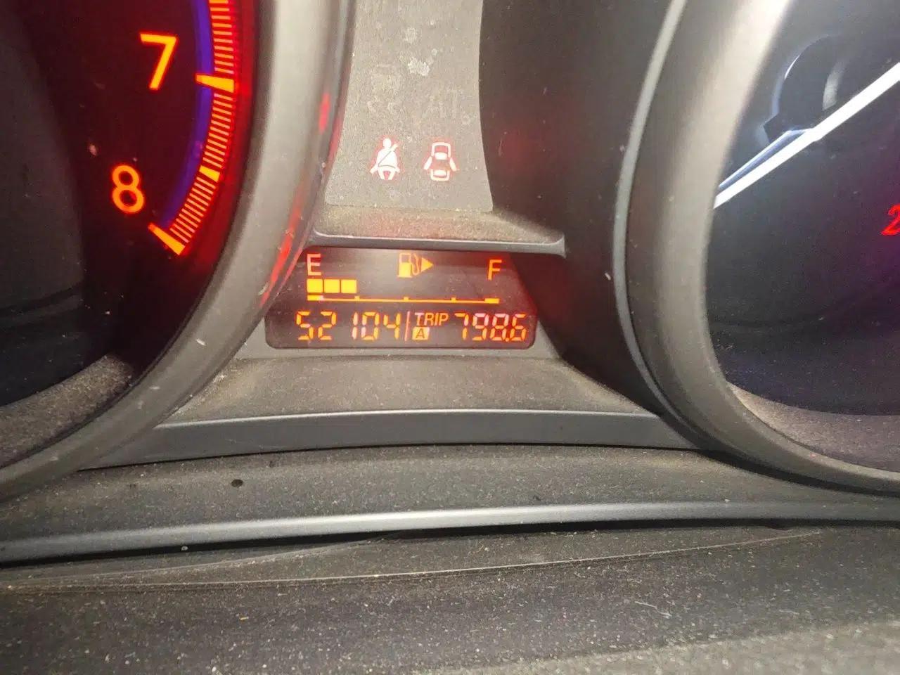 Mazda 3 2013 Hatchback 1.6L Automatic Elite Model — миниатюра 12
