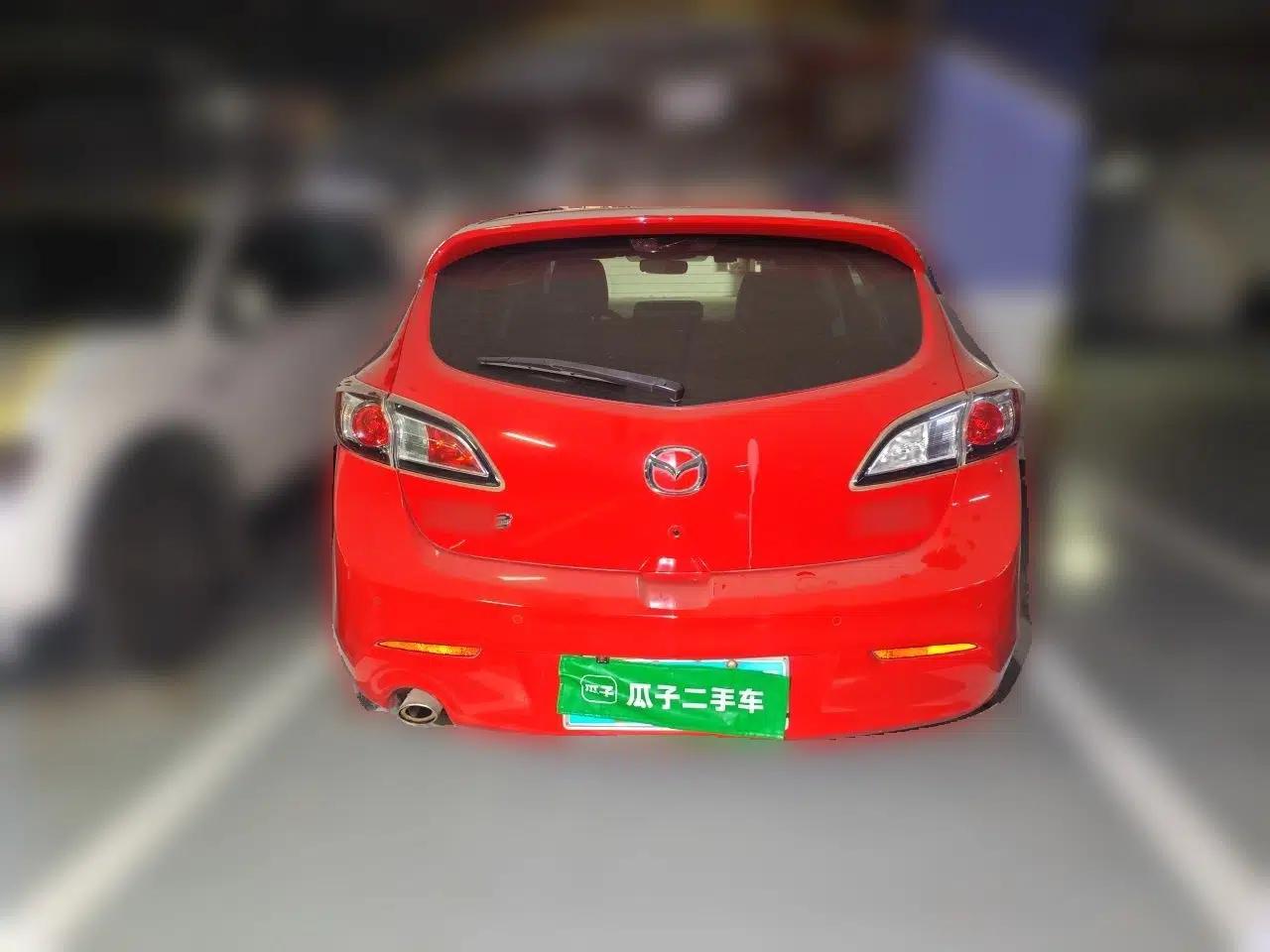 Mazda 3 2013 Hatchback 1.6L Automatic Elite Model — миниатюра 5