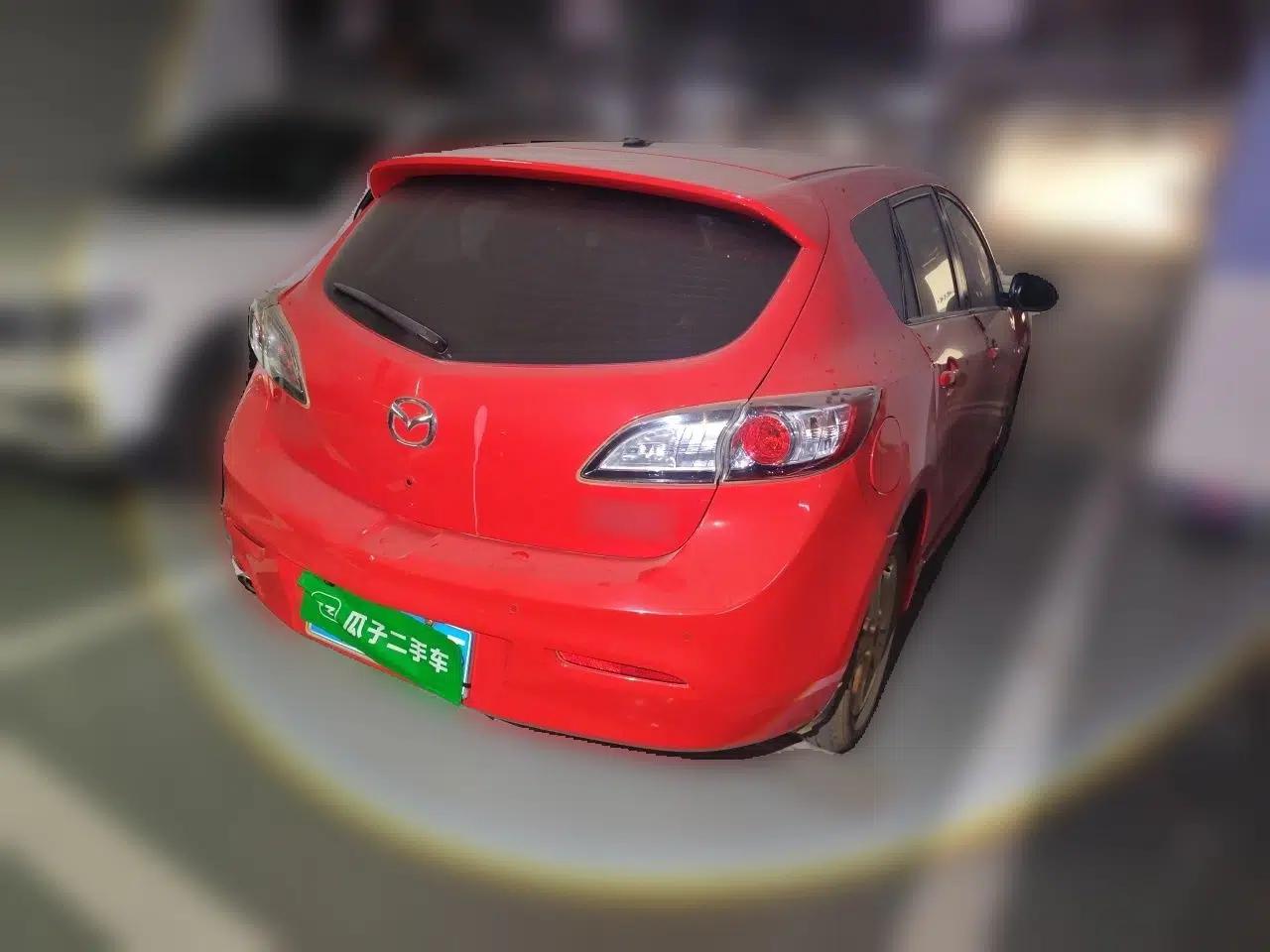 Mazda 3 2013 Hatchback 1.6L Automatic Elite Model — миниатюра 6