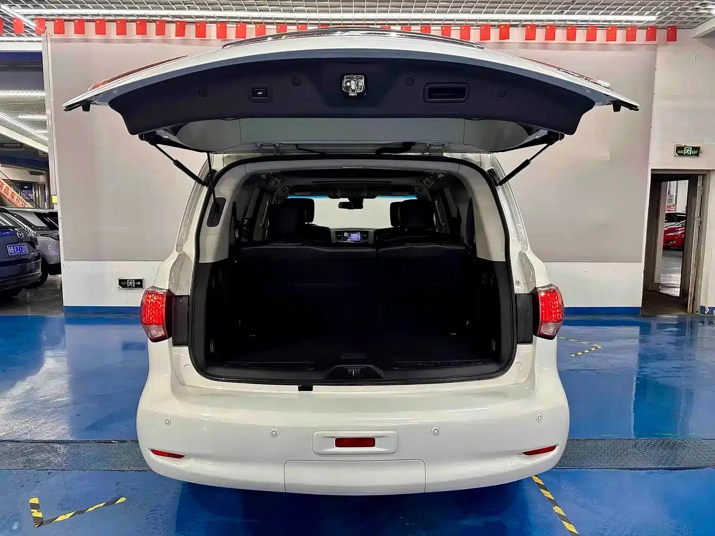 Infiniti QX80 2013 5.6L 4WD — миниатюра 18