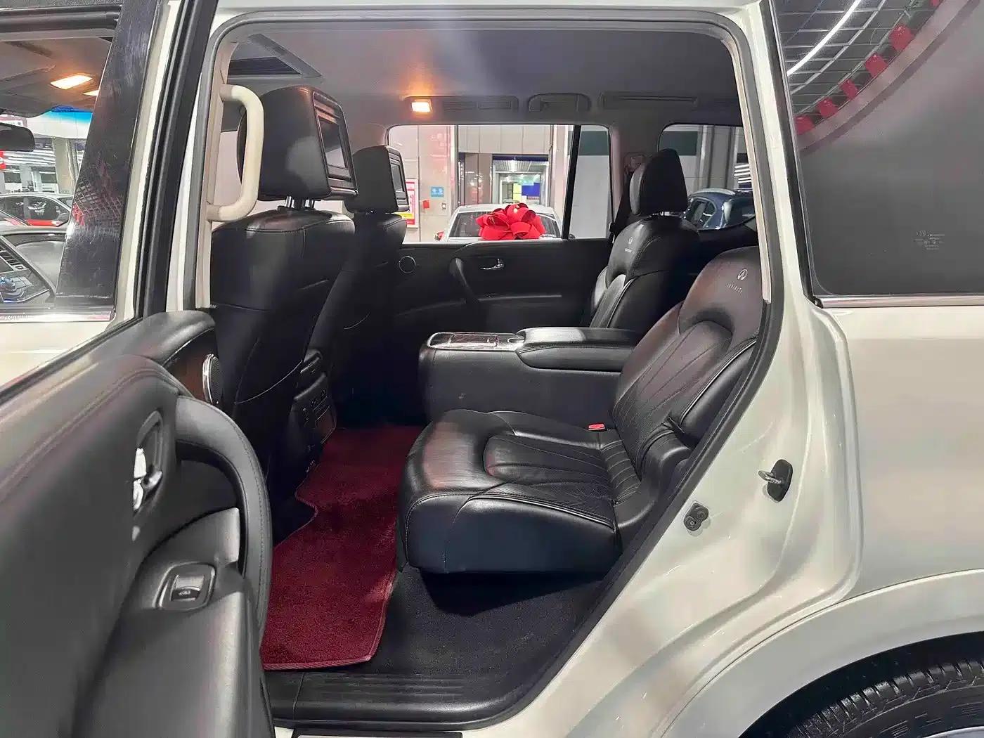 Infiniti QX80 2013 5.6L 4WD — миниатюра 6