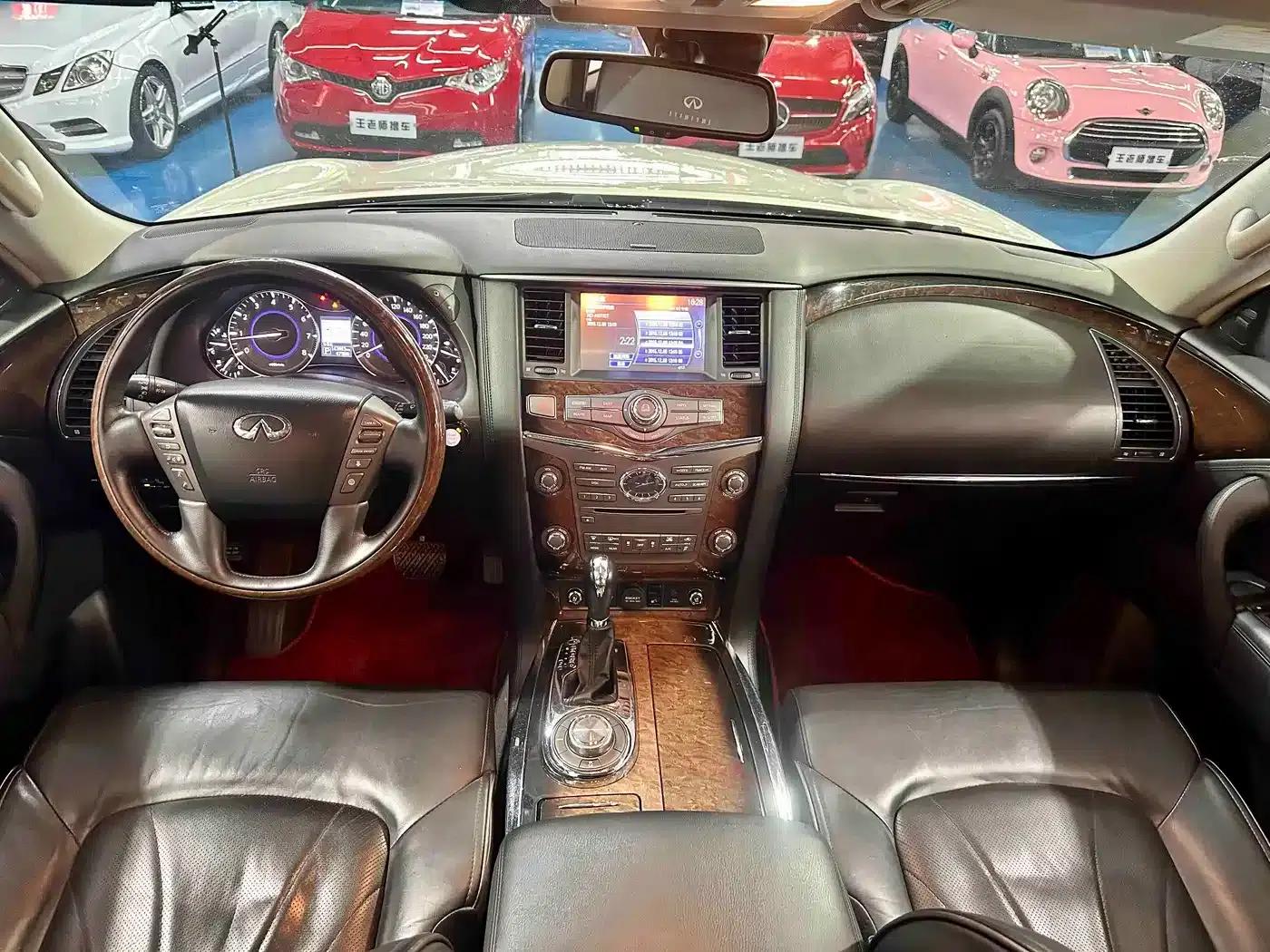 Infiniti QX80 2013 5.6L 4WD — миниатюра 9