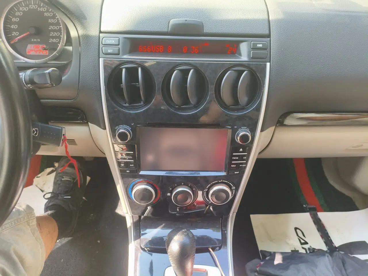 Mazda 6 2011 2.0L Automatic Fashion Edition — миниатюра 13