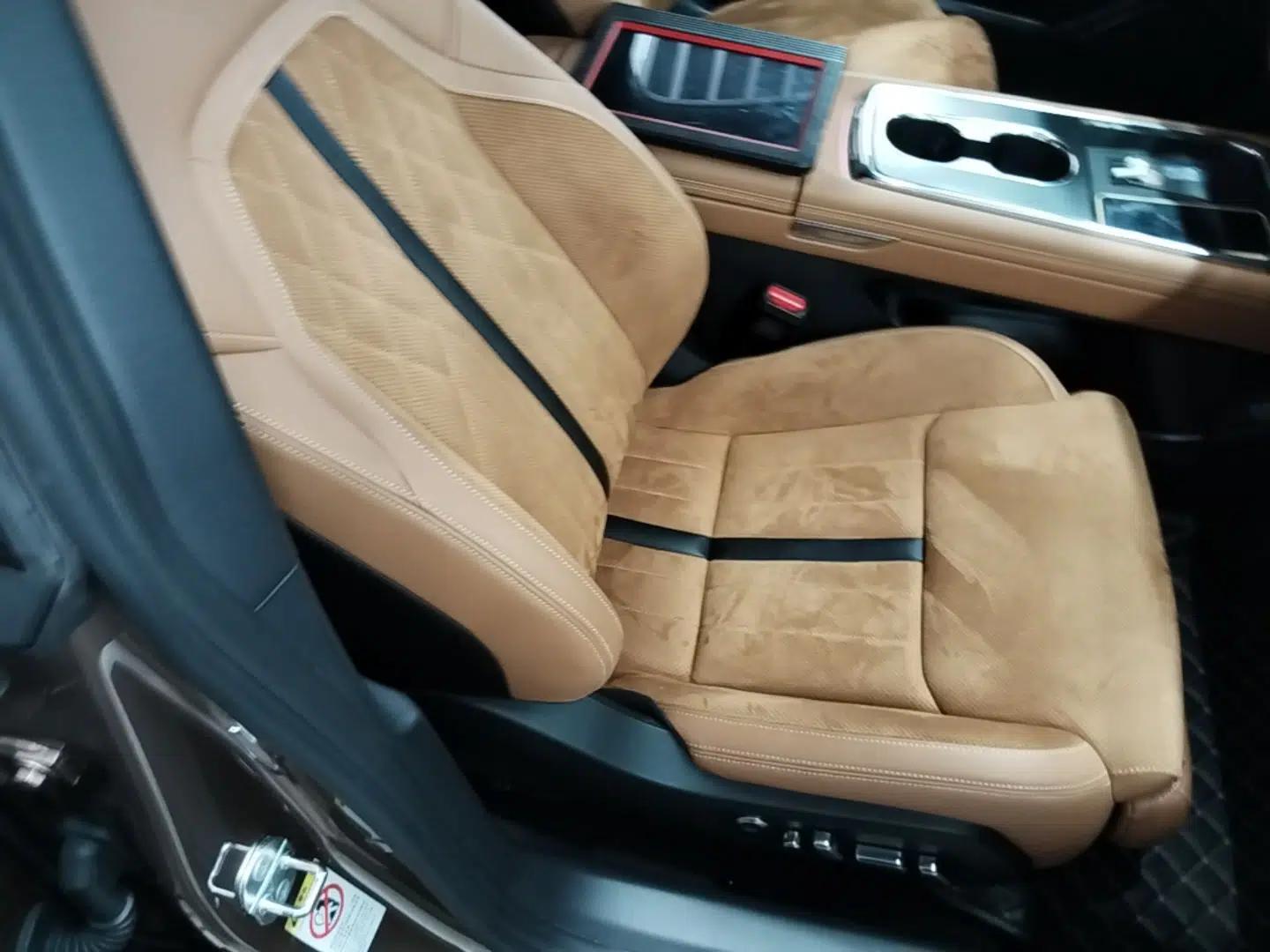 Mazda EZ-6 2024 Range-Extended 200 Luxury Edition — миниатюра 19