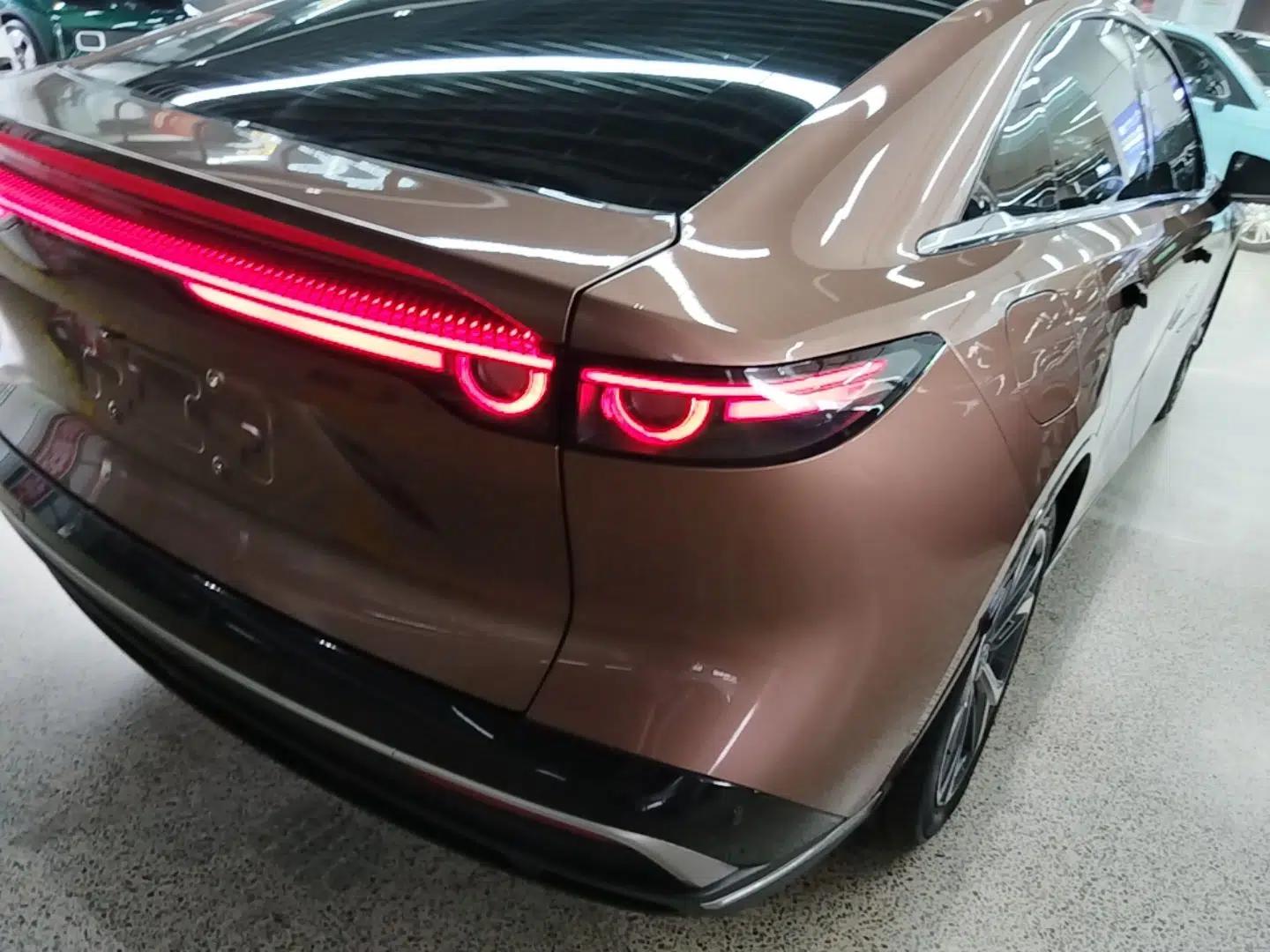 Mazda EZ-6 2024 Range-Extended 200 Luxury Edition — миниатюра 9
