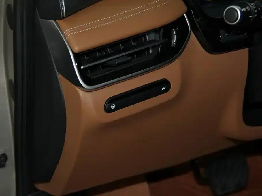 Infiniti QX60 2024 2.0T AWD Premium Edition — миниатюра 22