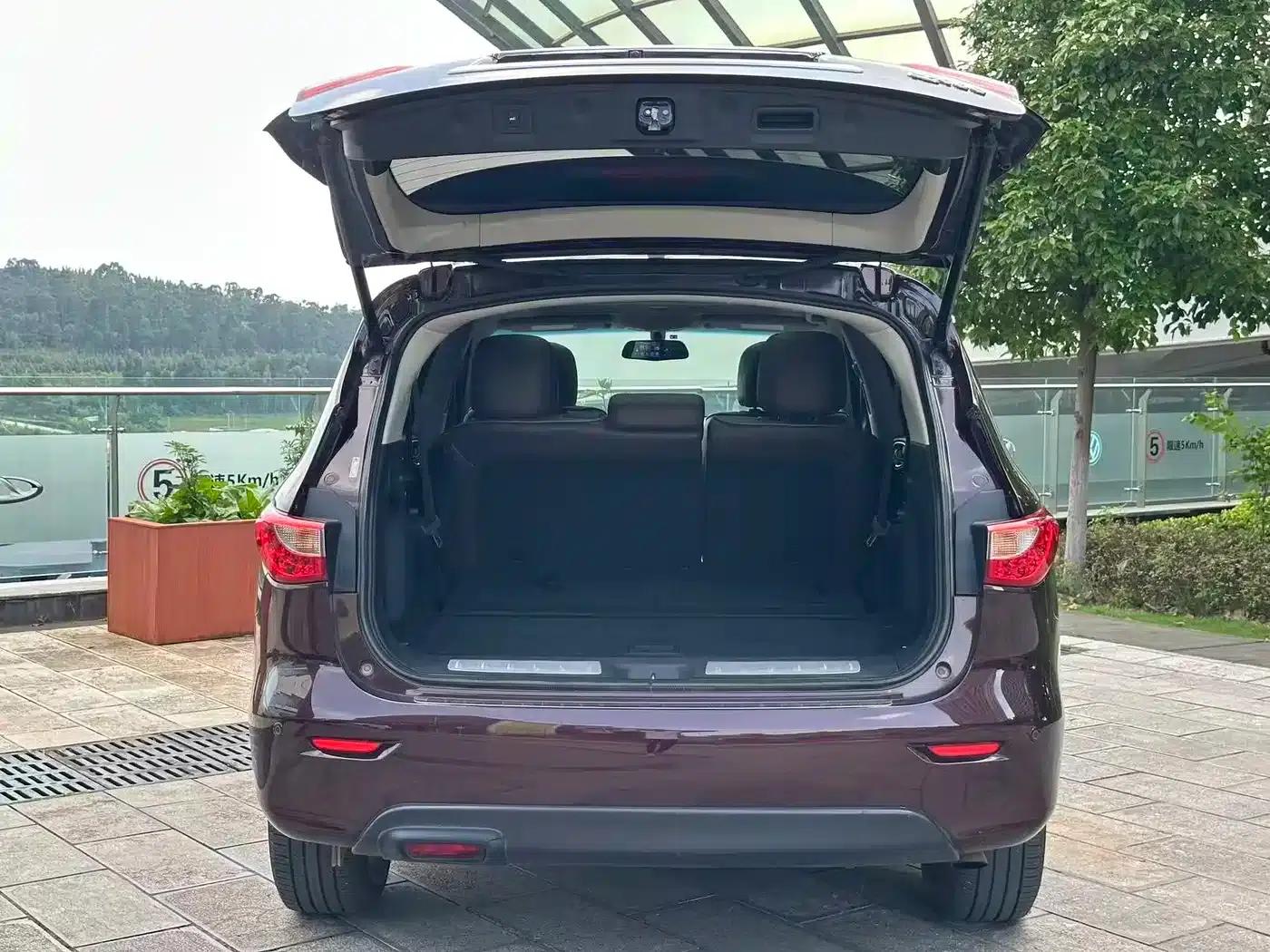 2014 Infiniti QX60 Imported Model 2.5 S/C Hybrid 2WD Excellence Edition — миниатюра 23