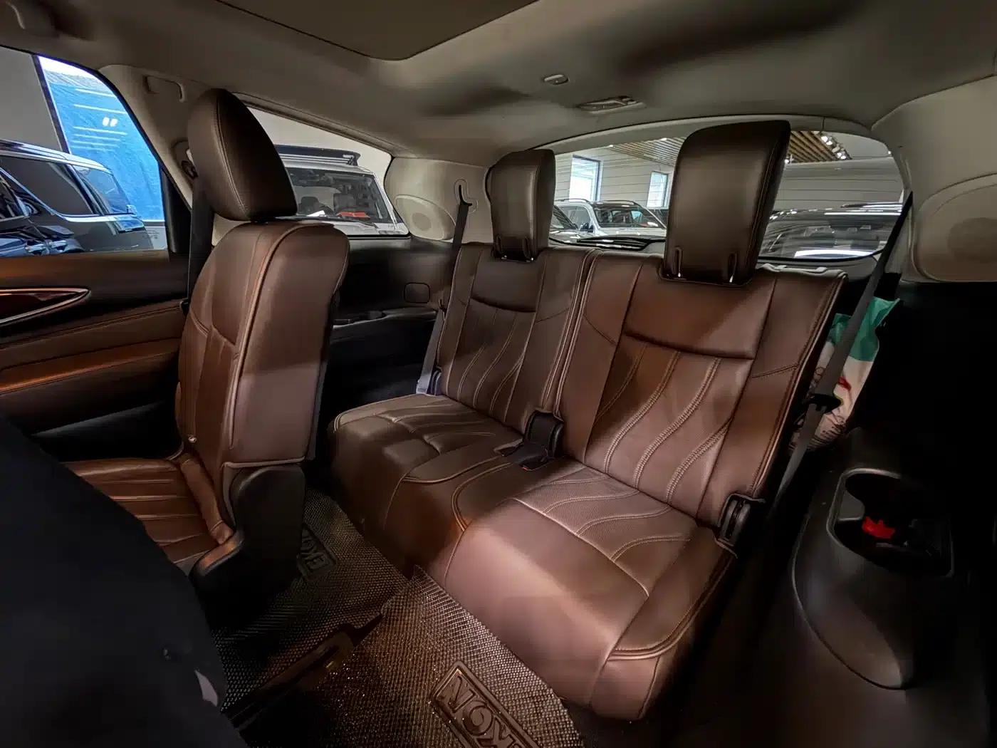 2016 Infiniti QX60 Imported Model 2.5 S/C Hybrid AWD All-Terrain Edition (China V Emission Standard) — миниатюра 10