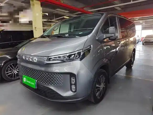 Iveco Juxing 2023 C30 Passenger and Van 2.0T 93KW Manual Star Edition Low Roof