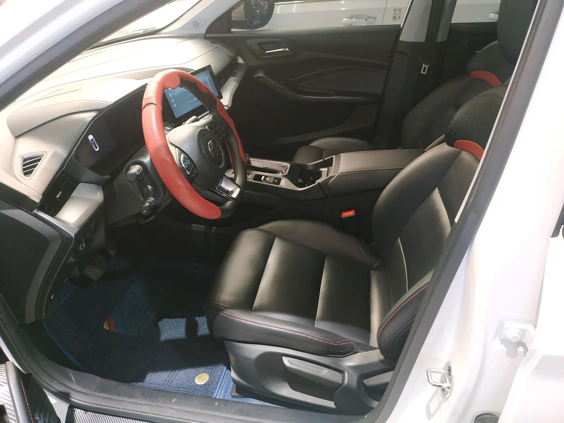 MG 5 2021 Revised Version 180 DVVT CVT Youth Luxury Edition — миниатюра 17