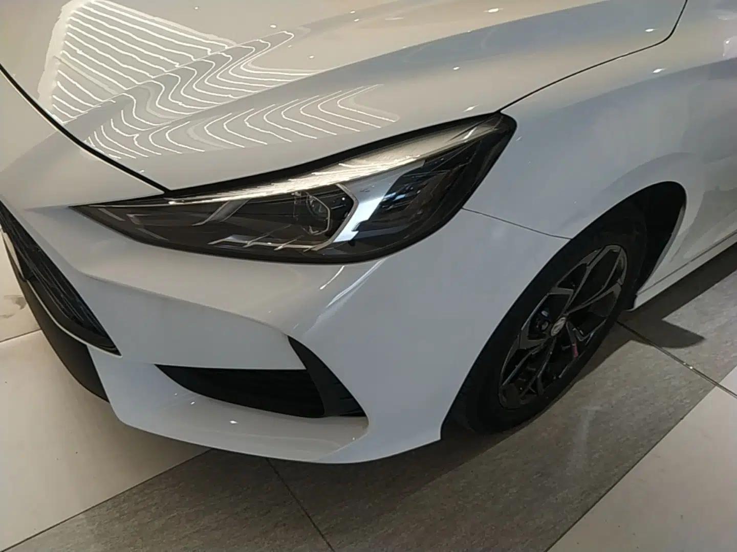 MG 5 2021 Revised Version 180 DVVT CVT Youth Luxury Edition — миниатюра 8