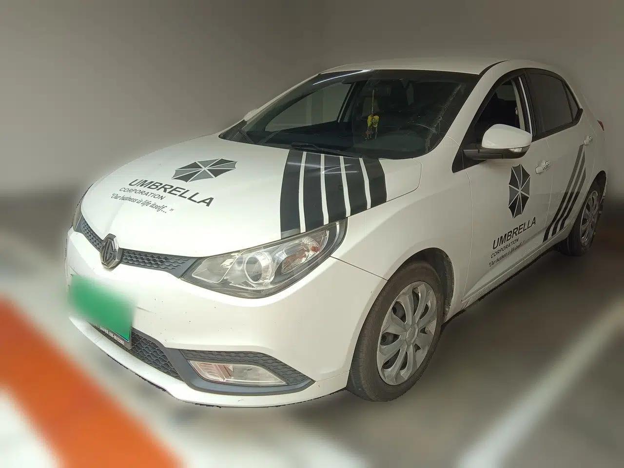 MG 5 2012 1.5L Automatic Elite Edition — миниатюра 1