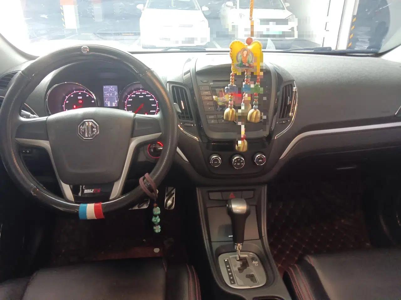 MG 5 2012 1.5L Automatic Elite Edition — миниатюра 9