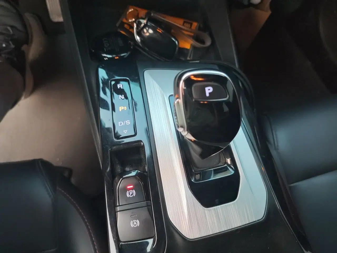MG 5 2022 300TGI DCT Chao Yue Luxury Edition — миниатюра 14