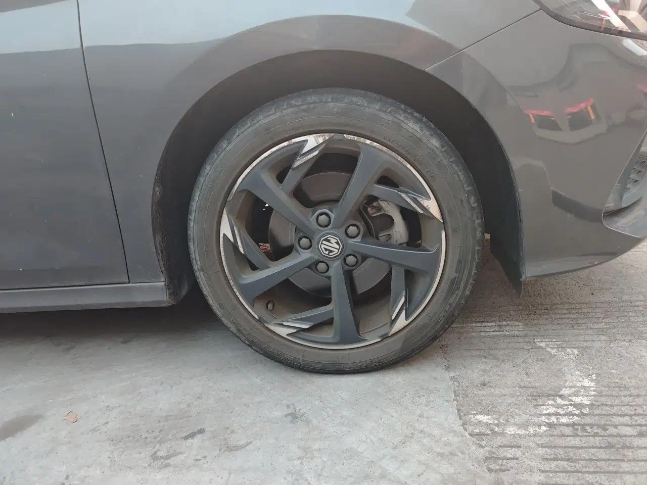 MG 5 2022 300TGI DCT Chao Yue Luxury Edition — миниатюра 8