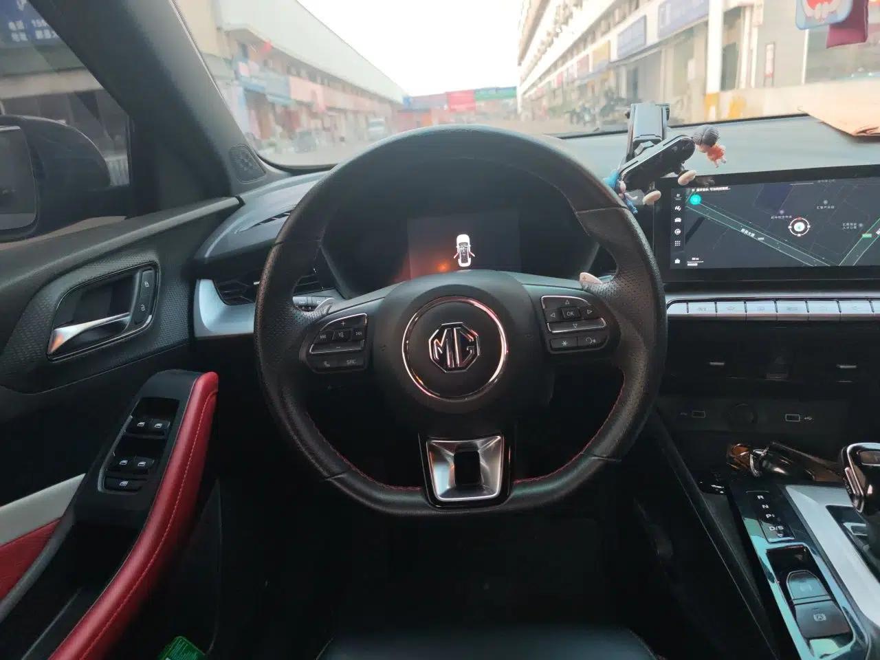 MG 5 2022 300TGI DCT Chao Yue Luxury Edition — миниатюра 10