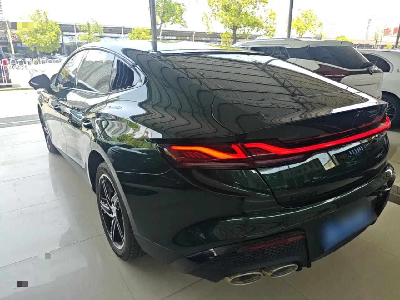 MG 7 2023 1.5T DCT Luxurious Supreme Edition — миниатюра 4
