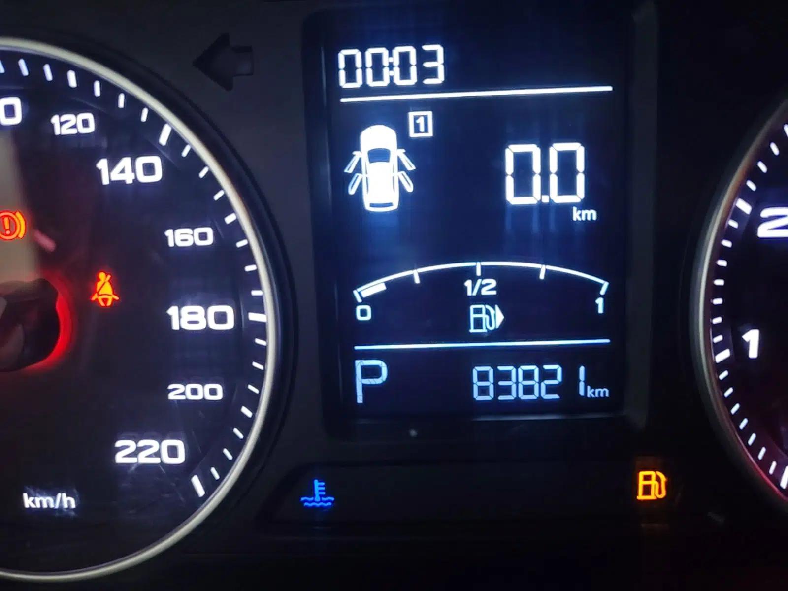 MG ZS 2017 16T Automatic Prestige Edition — миниатюра 19