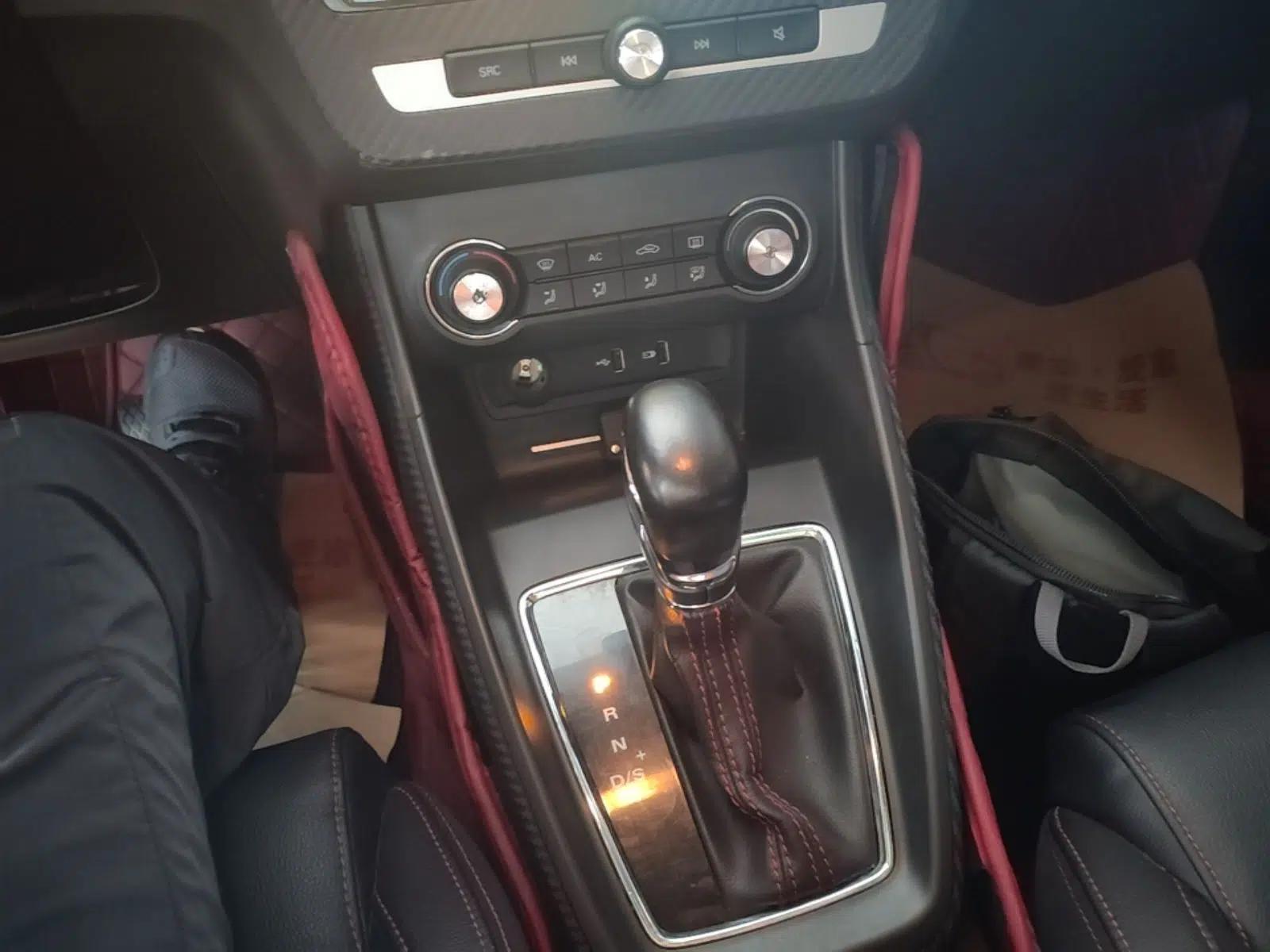 MG ZS 2017 16T Automatic Prestige Edition — миниатюра 21