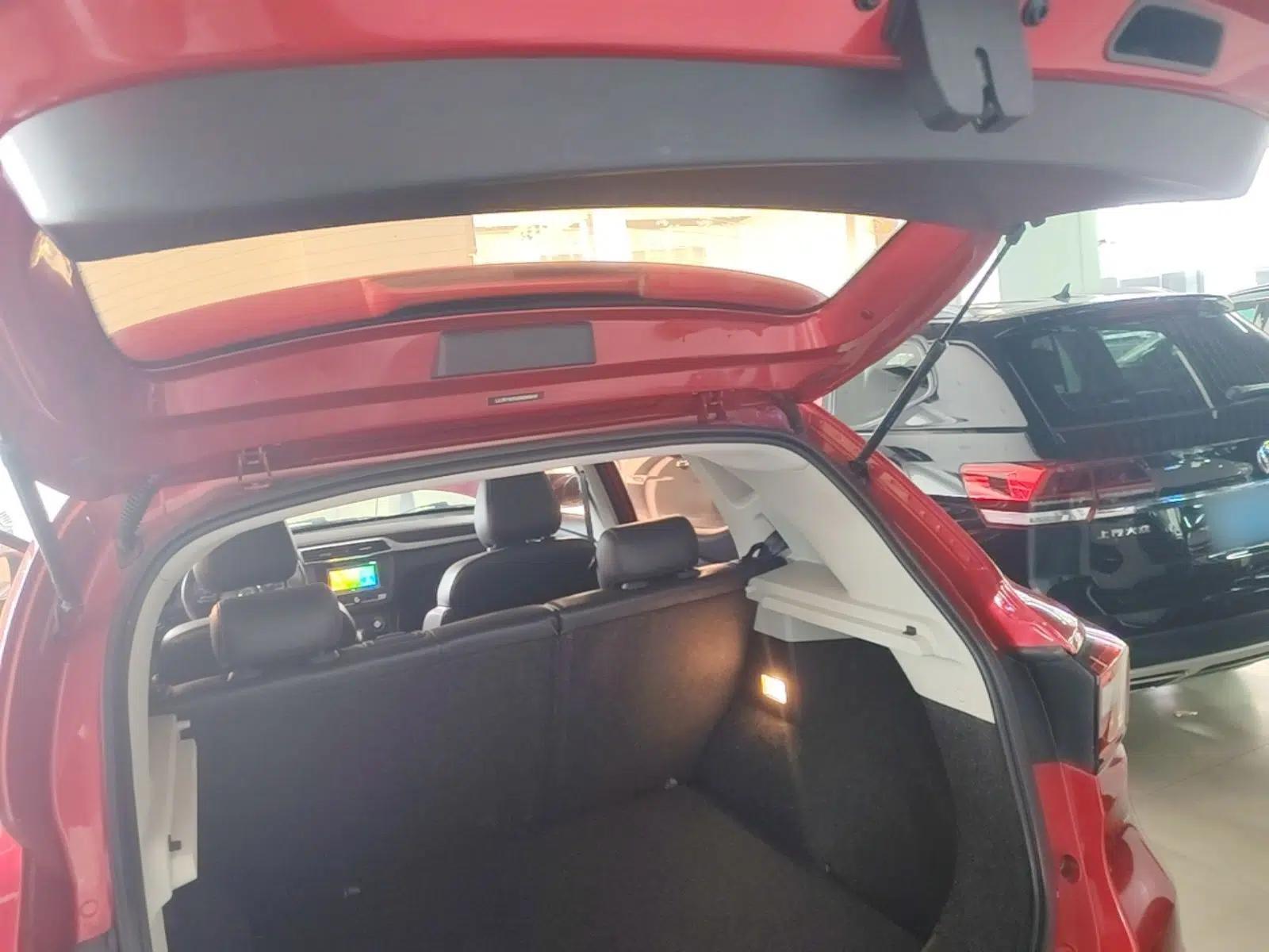 MG ZS 2017 16T Automatic Prestige Edition — миниатюра 27