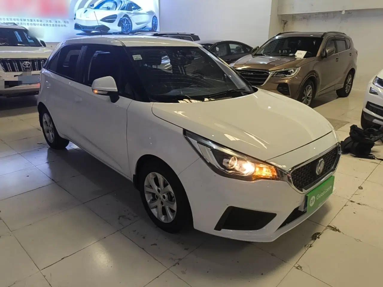 MG 3 2017 1.5L Automatic Smart Connect Elite Edition — миниатюра 3