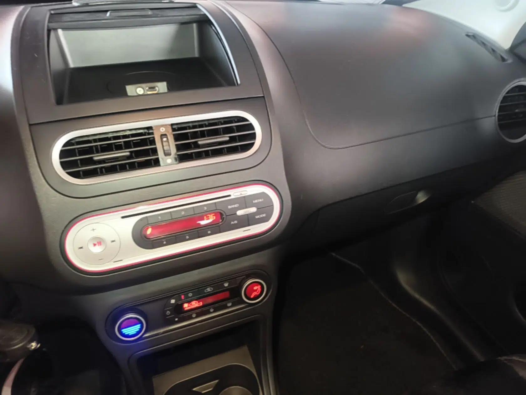 MG 3 2014 1.5L AMT Elite Edition — миниатюра 20