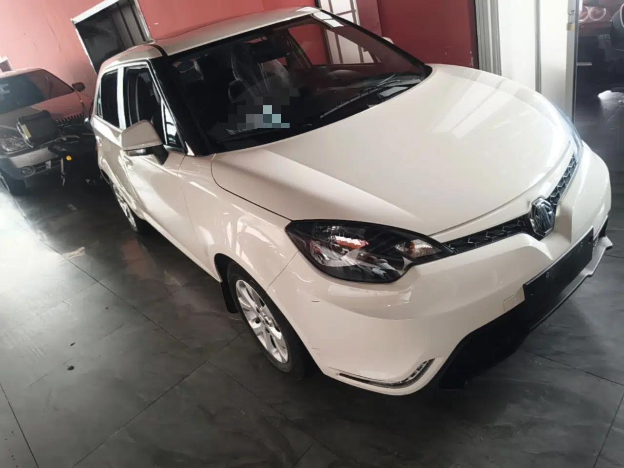 MG 3 2014 1.5L AMT Elite Edition — миниатюра 3