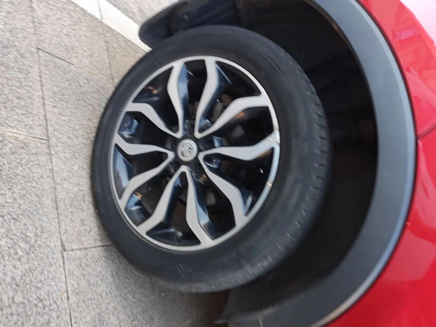 MG GS 2017 30T Automatic All-Wheel-Drive Flagship Edition — миниатюра 11