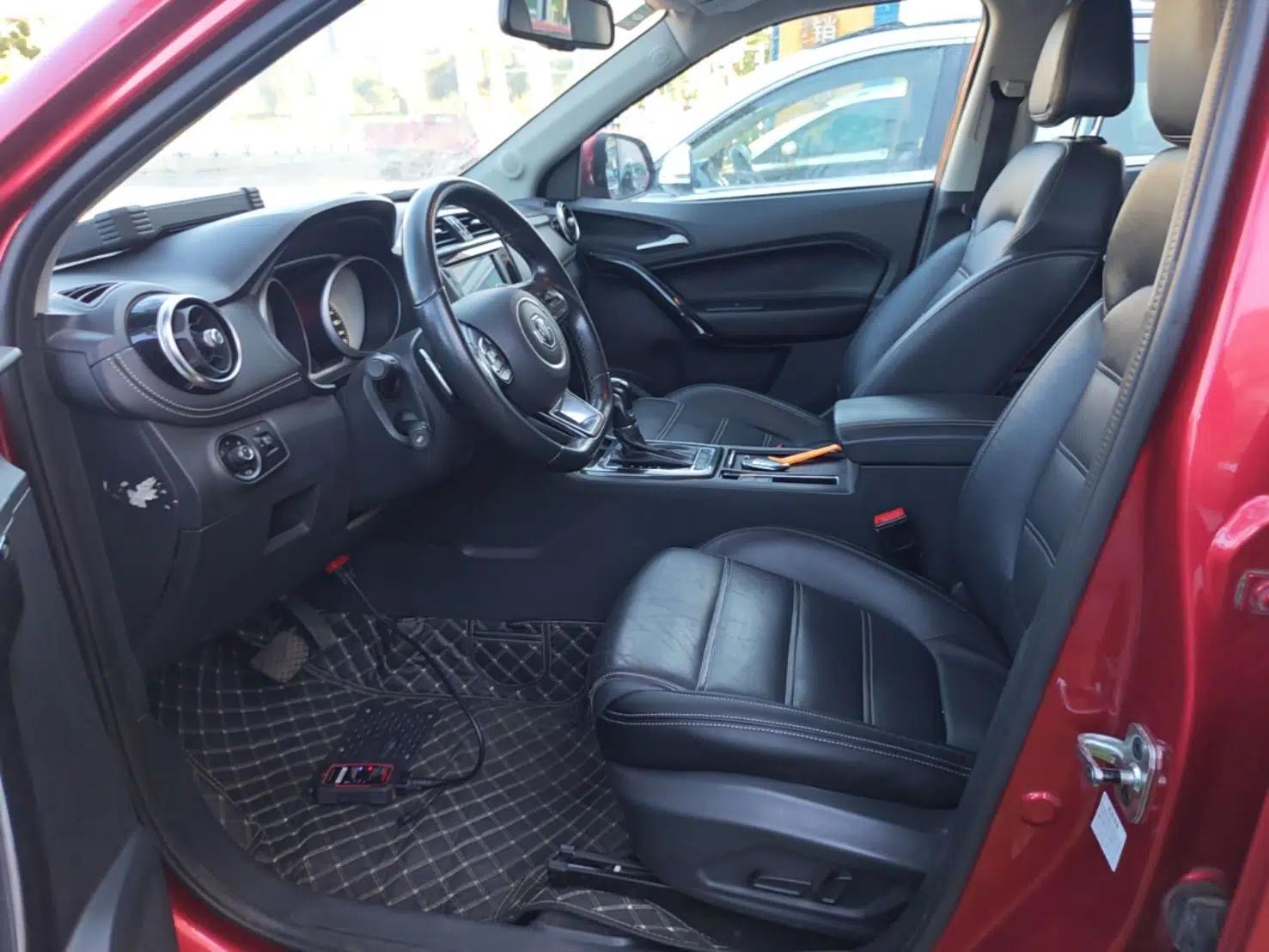 MG GS 2017 30T Automatic All-Wheel-Drive Flagship Edition — миниатюра 17