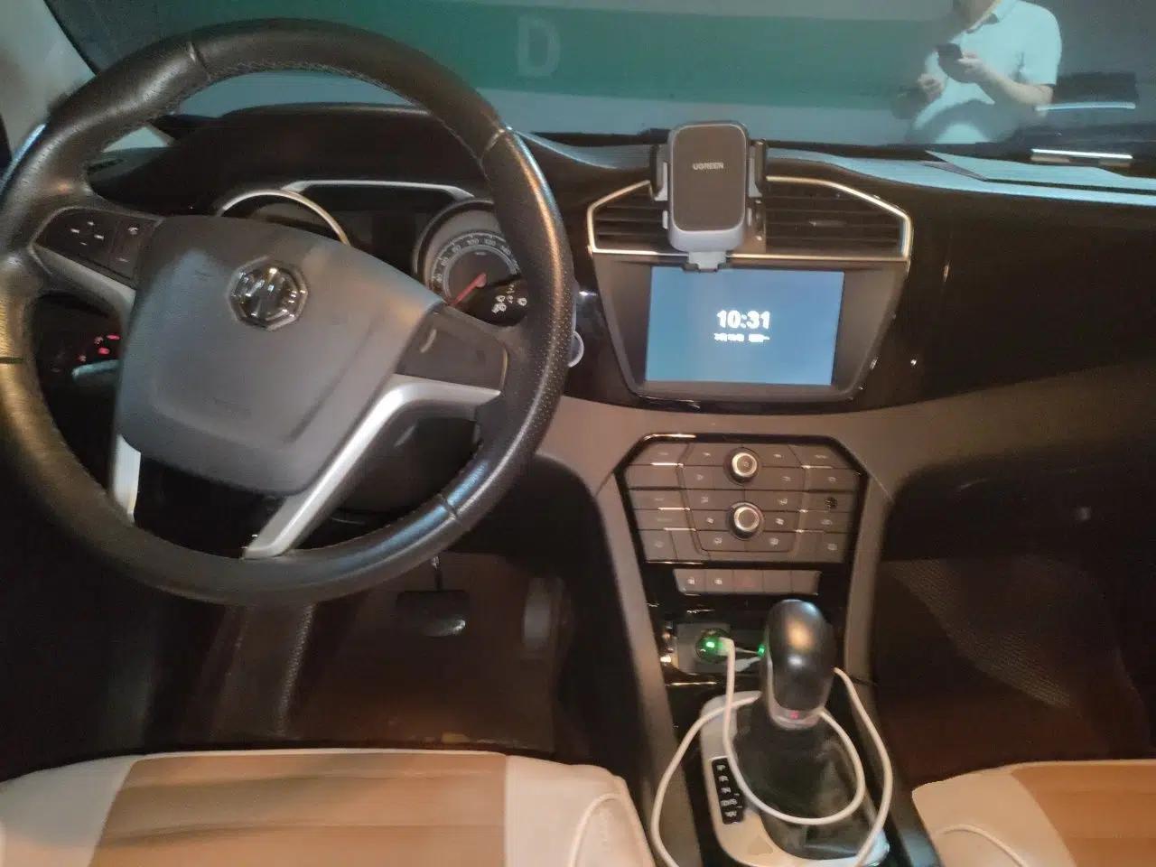 MG GS 2016 1.5TGI TST Luxury Edition — миниатюра 9