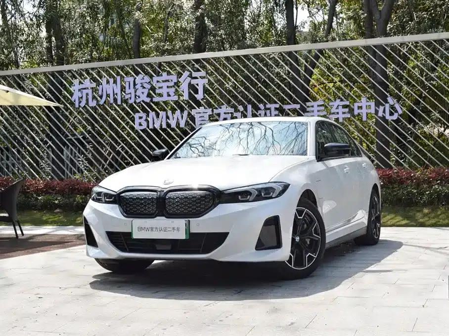 BMW i3 2025 eDrive 40 L Shadow Edition — миниатюра 1