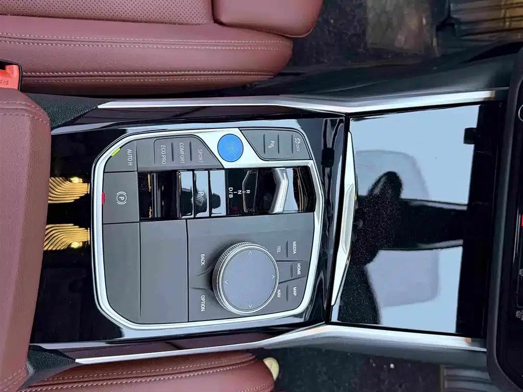 BMW i3 2024 eDrive 35L — миниатюра 13