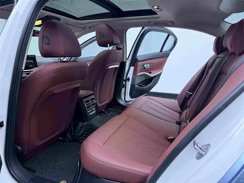 BMW i3 2024 eDrive 35L — миниатюра 10