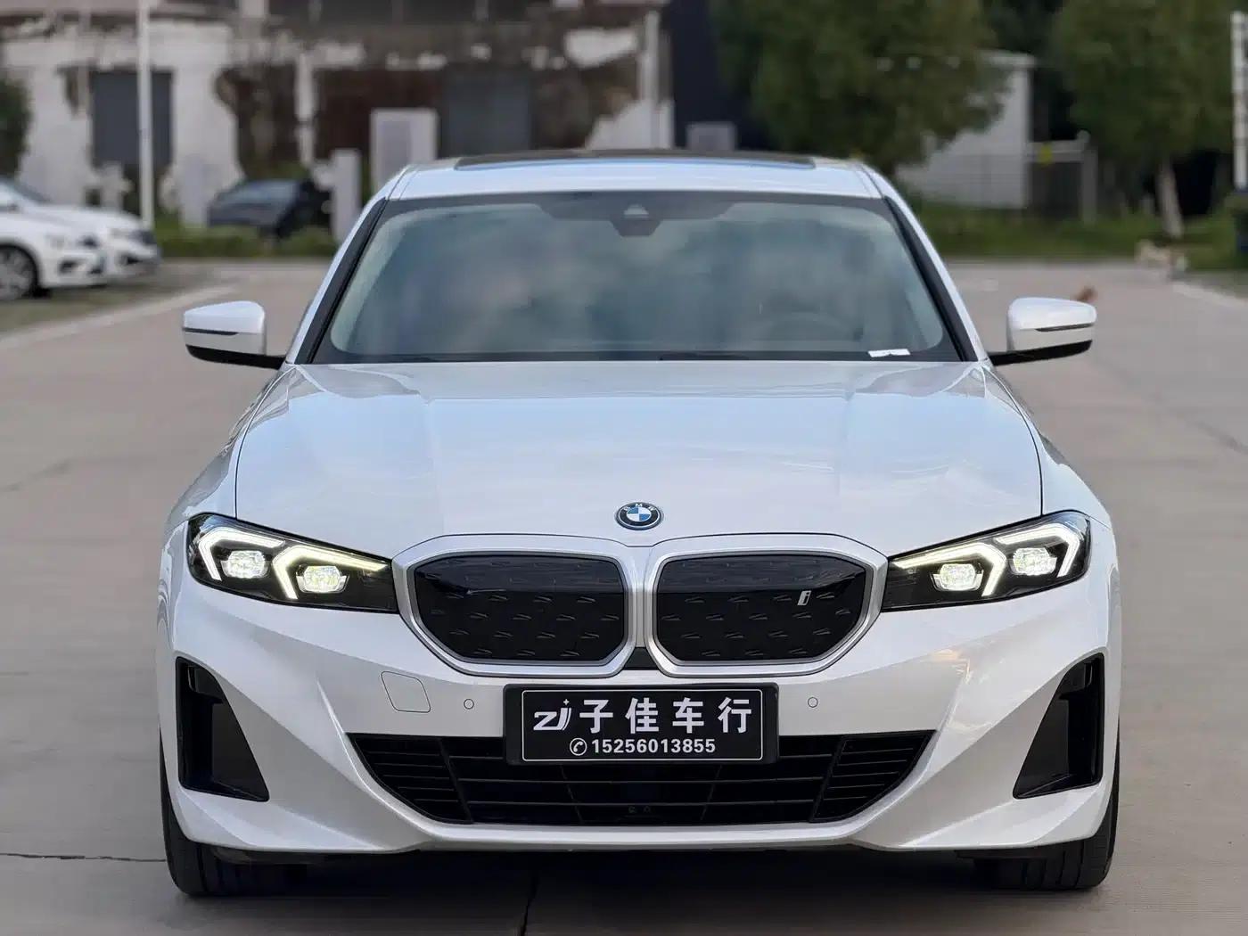 BMW i3 2024 eDrive 35L — миниатюра 2