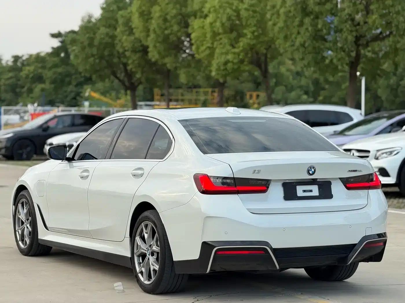 BMW i3 2024 eDrive 35L — миниатюра 5