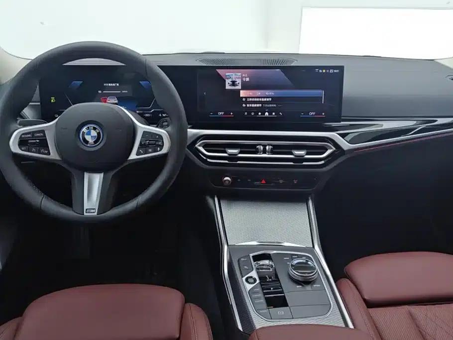 BMW i3 2023 eDrive 40 L Shadow Edition — миниатюра 12
