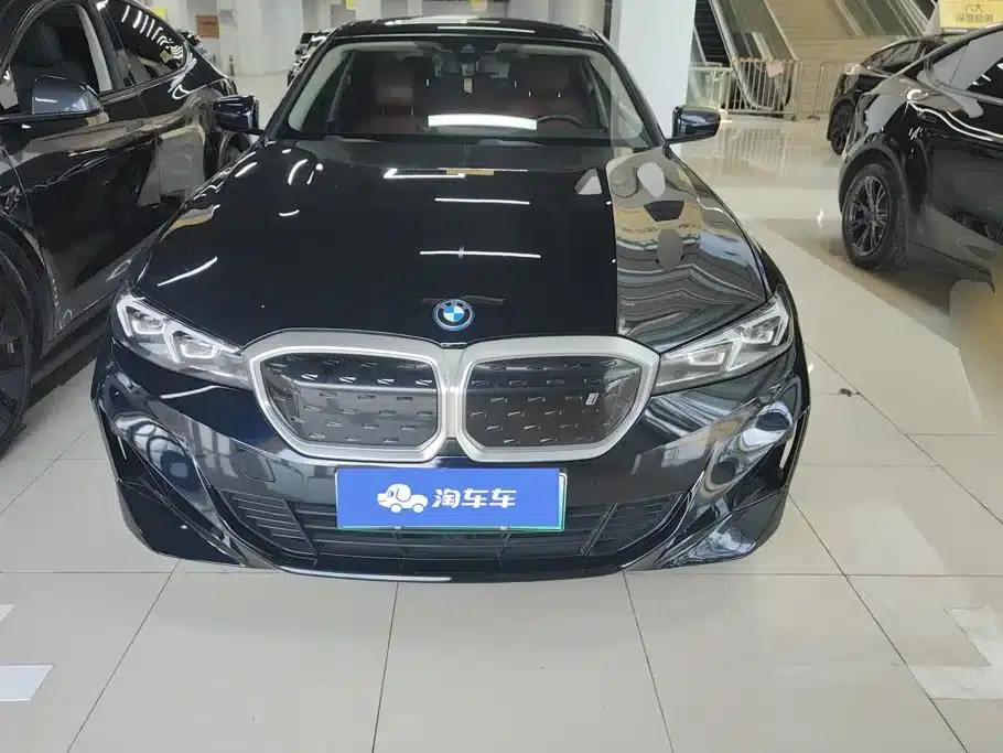 BMW i3 2022 eDrive 35L — миниатюра 2