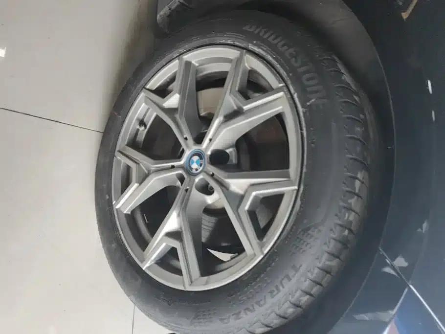 BMW i3 2022 eDrive 35L — миниатюра 6