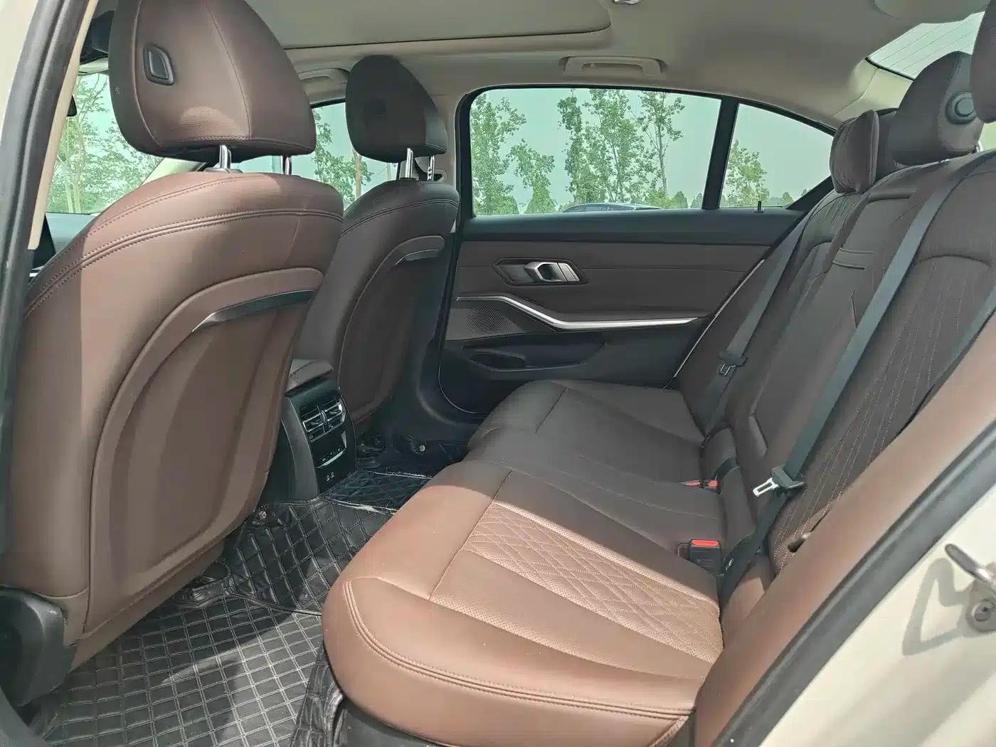BMW i3 2022 eDrive 35L — миниатюра 6