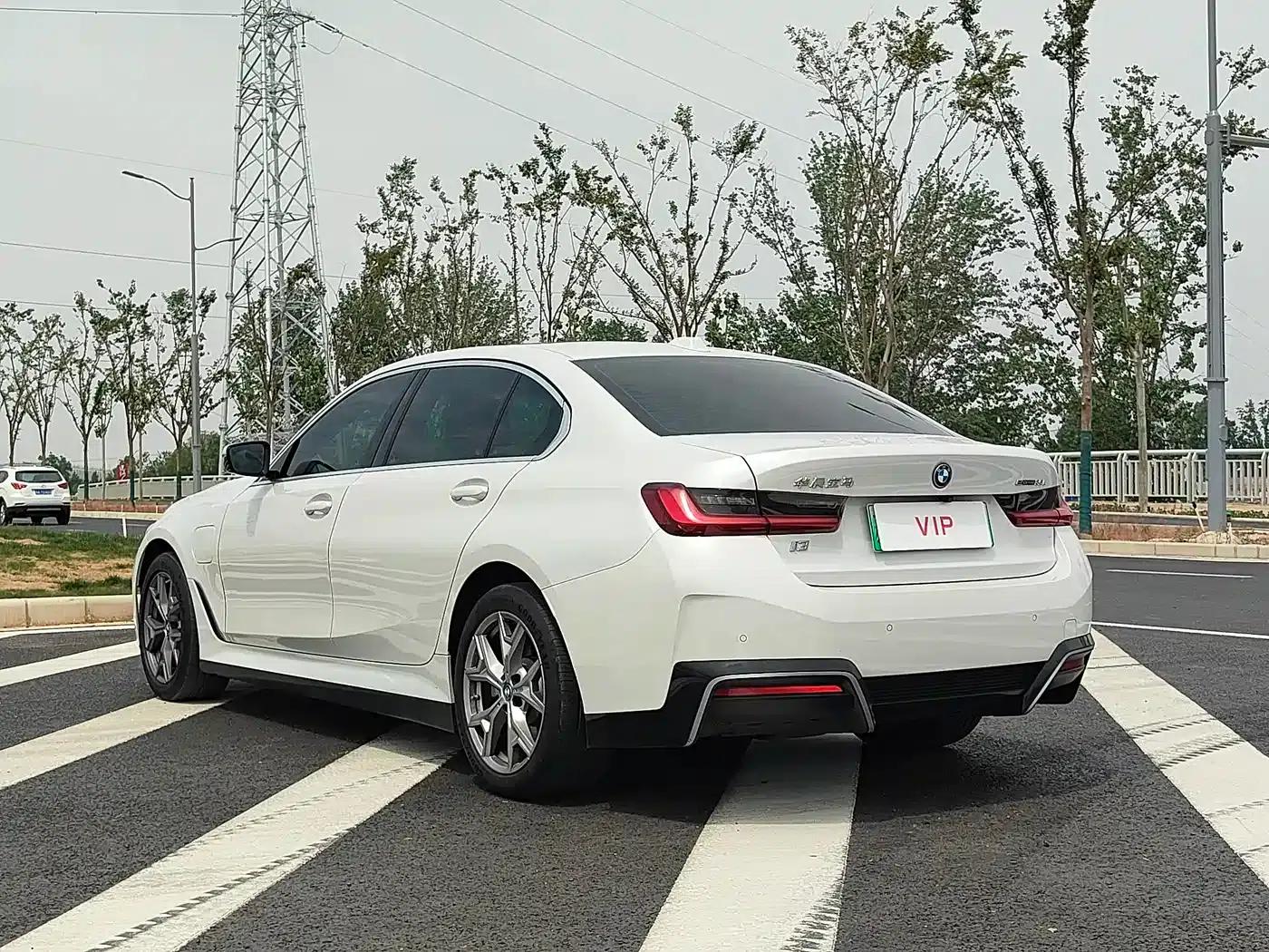 BMW i3 2022 eDrive 35L — миниатюра 7