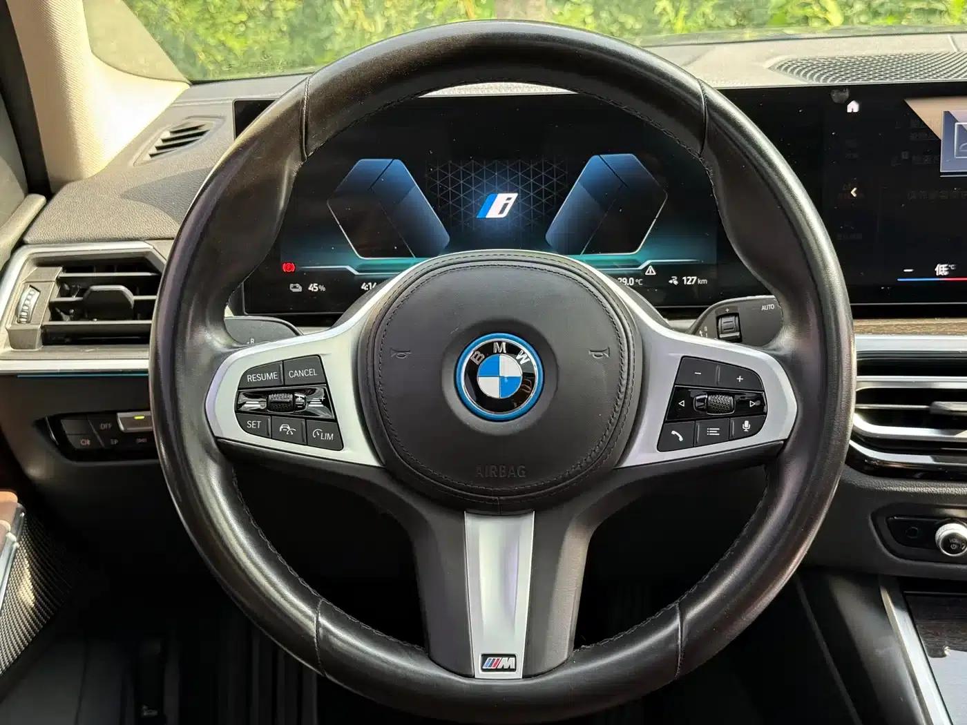 BMW i3 2022 eDrive 35L — миниатюра 17