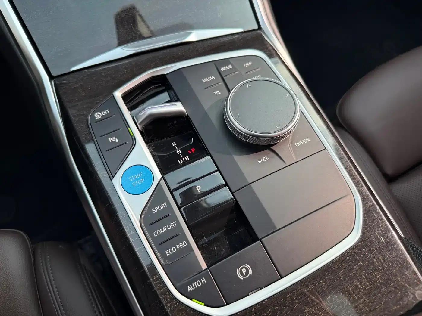 BMW i3 2022 eDrive 35L — миниатюра 23