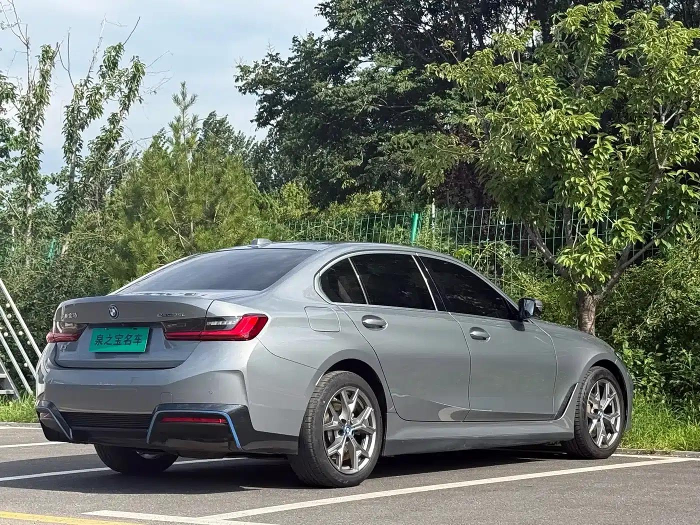 BMW i3 2022 eDrive 35L — миниатюра 7