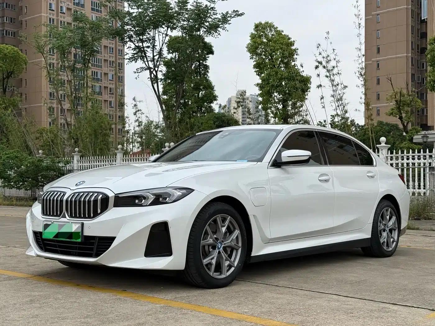 BMW i3 2024 eDrive 35L — миниатюра 1