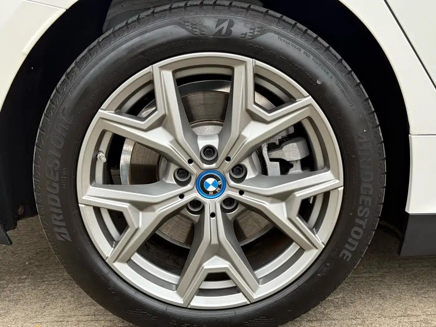 BMW i3 2024 eDrive 35L — миниатюра 16
