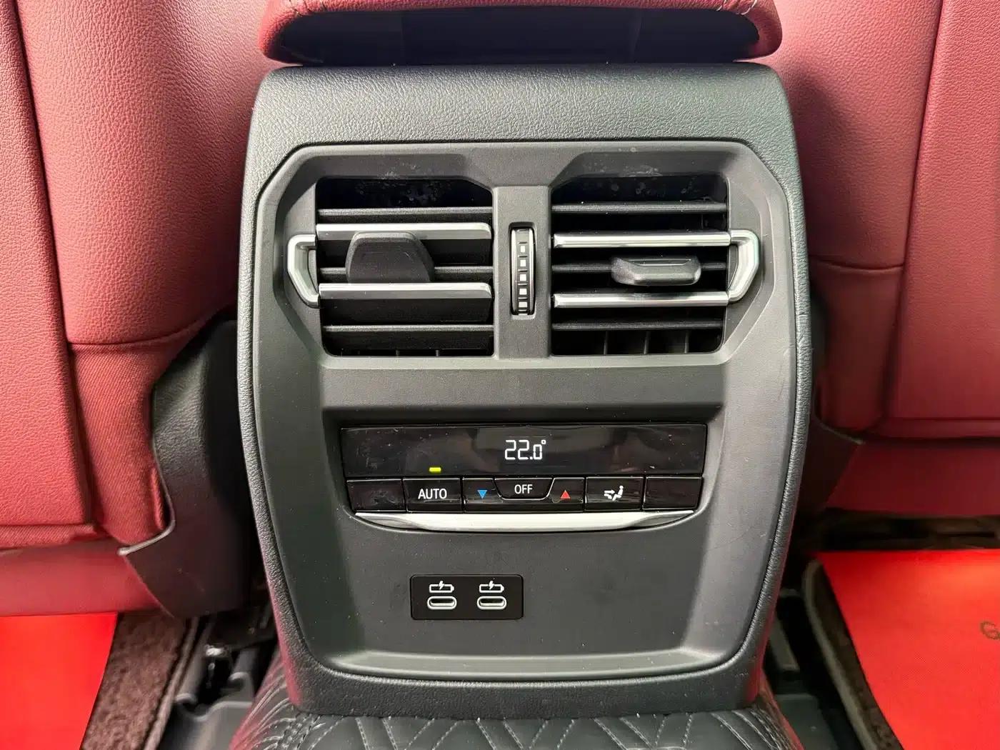 BMW i3 2024 eDrive 35L — миниатюра 10