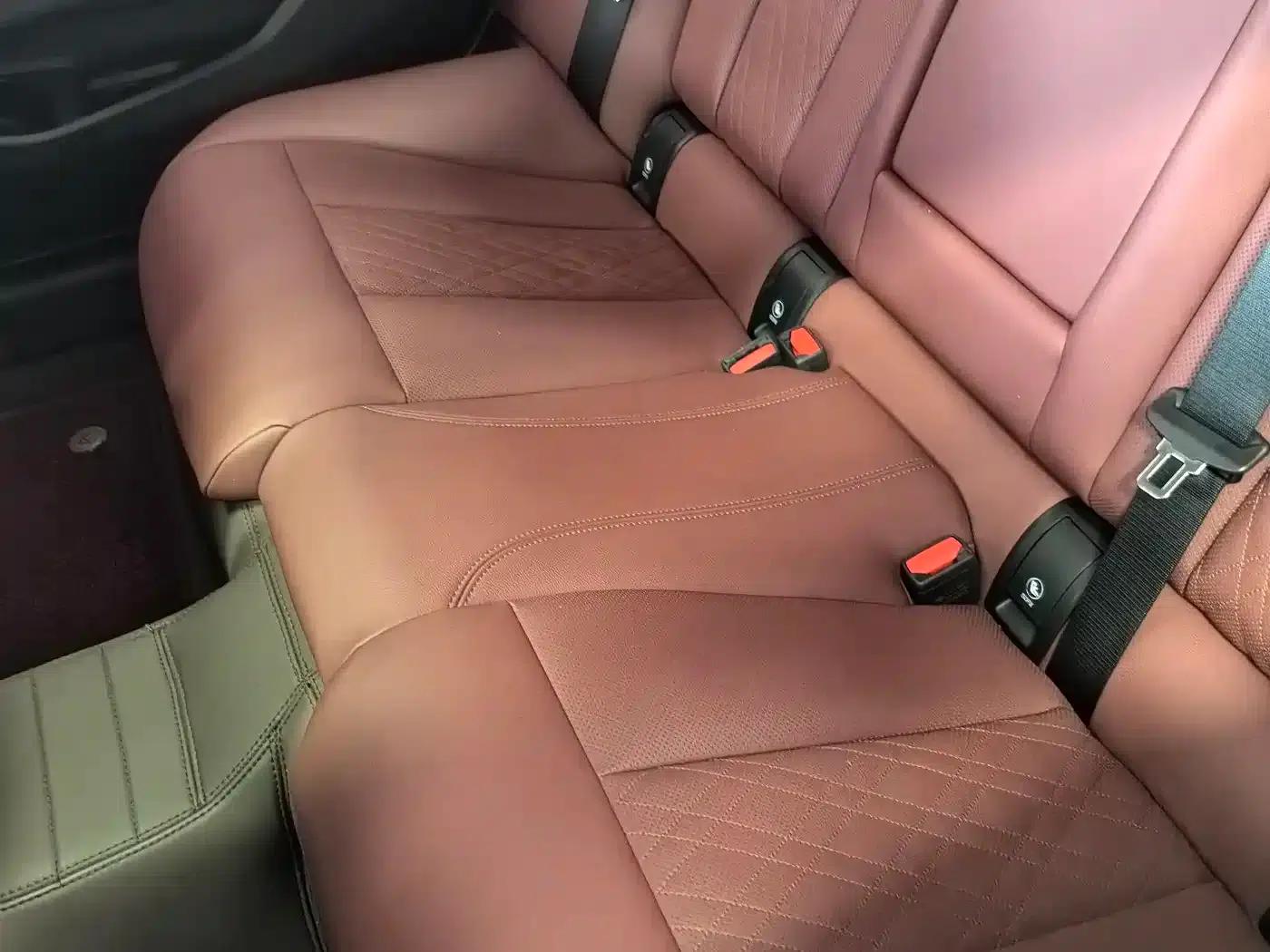 BMW i3 2022 eDrive 35L — миниатюра 6
