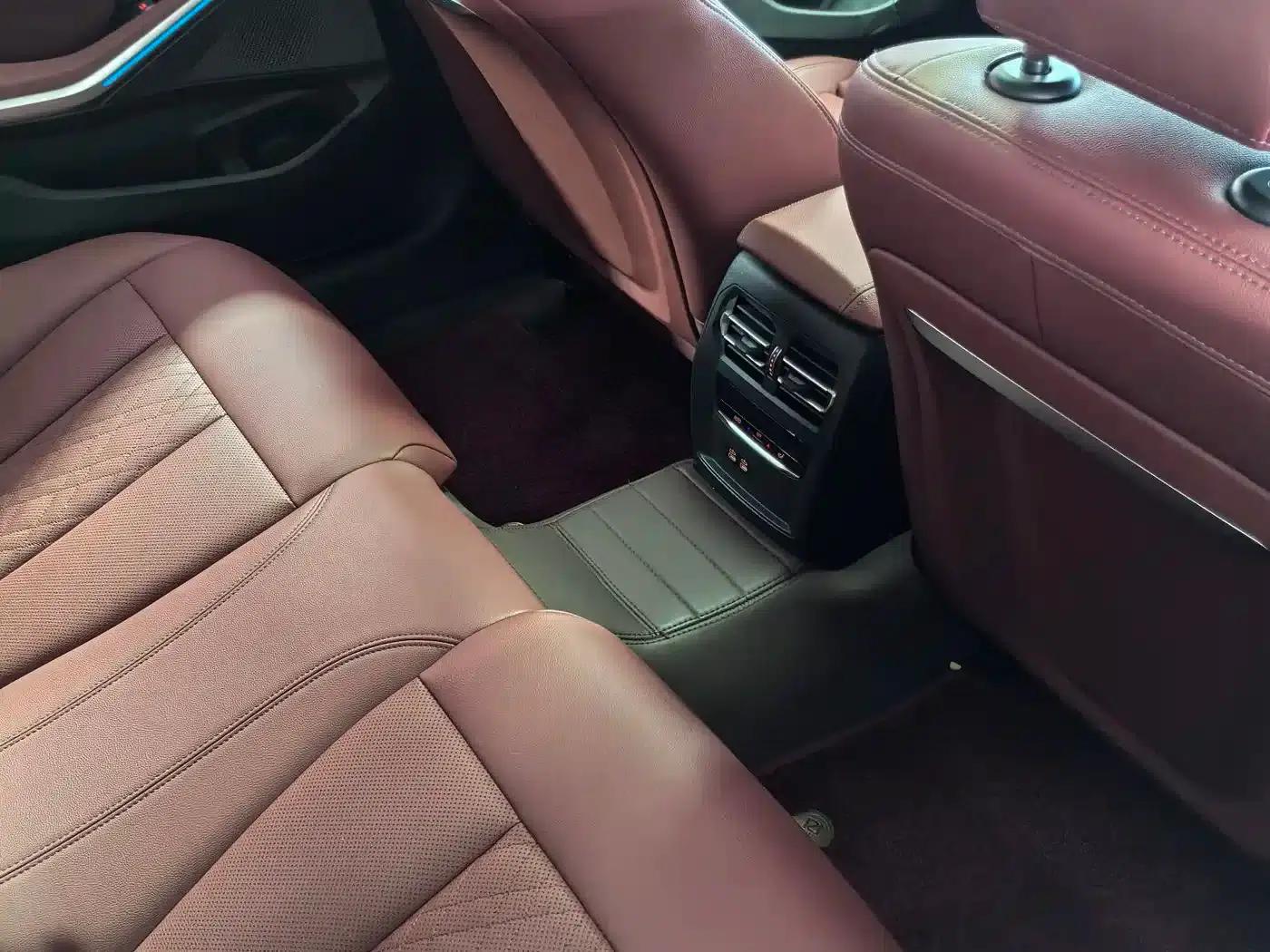 BMW i3 2022 eDrive 35L — миниатюра 7