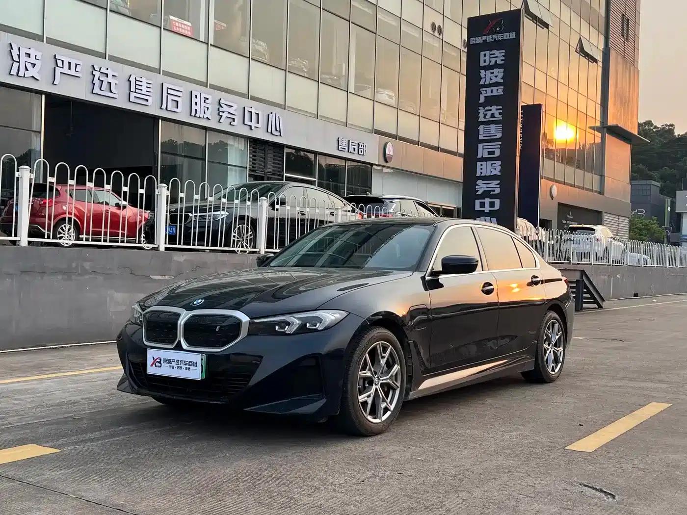 BMW i3 2024 eDrive 35L — миниатюра 1